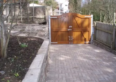 OUTSIDE JOINERY - GATES